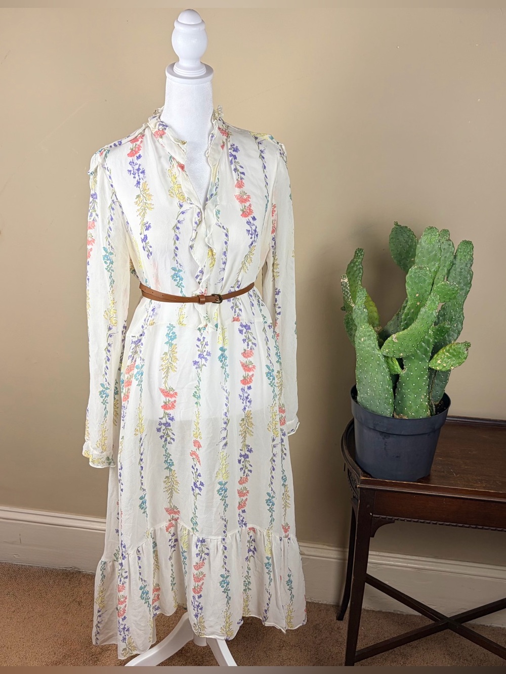 100% Silk BCBG MaxAzria Floral Ruffle Long-Sleeve Midi Dress Size L